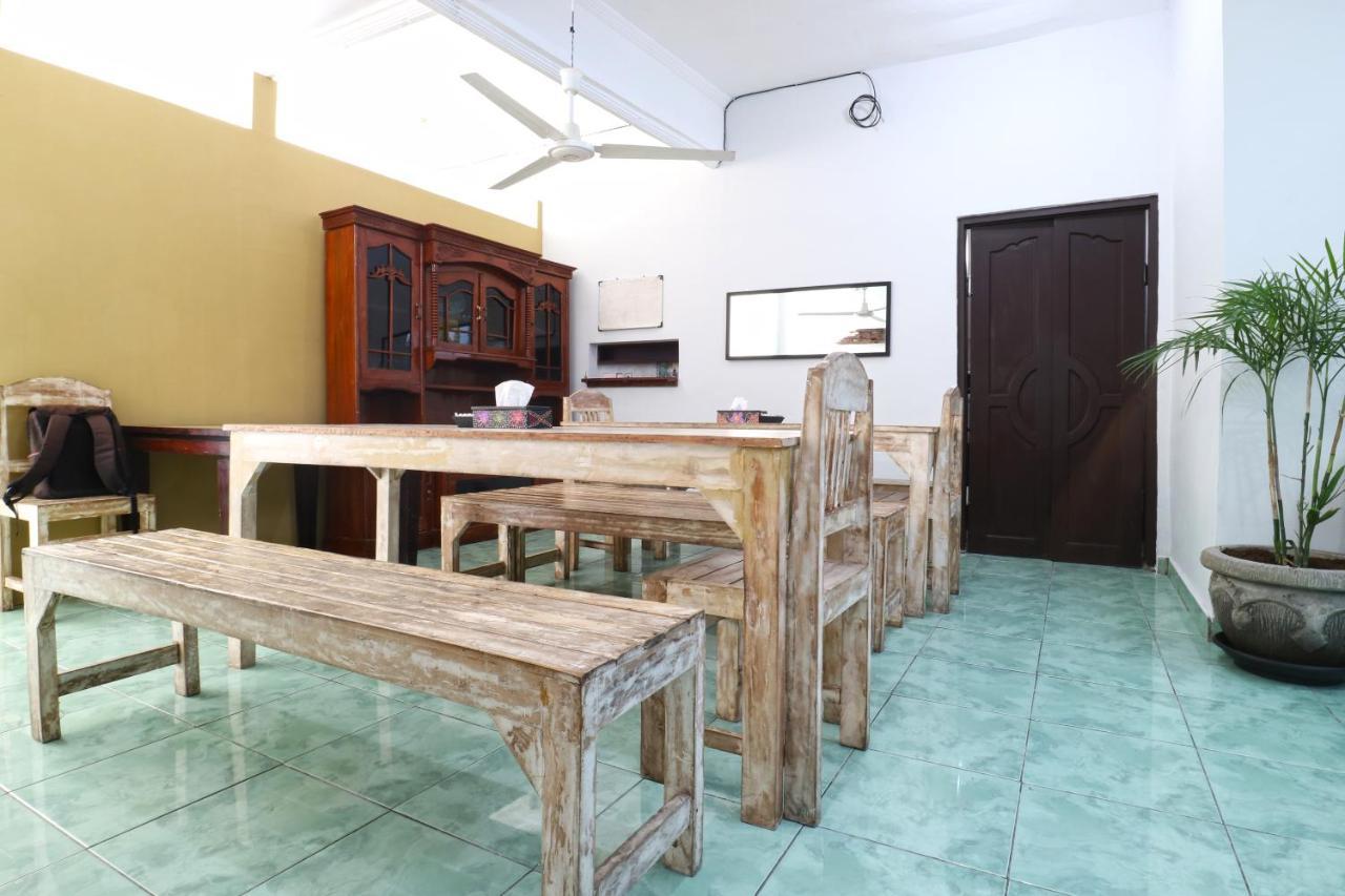 Duta Surf Stay Canggu Kuta Lombok Exterior foto